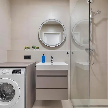 Apartment Lam Lakeside - Ac - Free Parking Bratislava