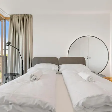 Lam Lakeside - Ac - Free Parking Apartmán Bratislava