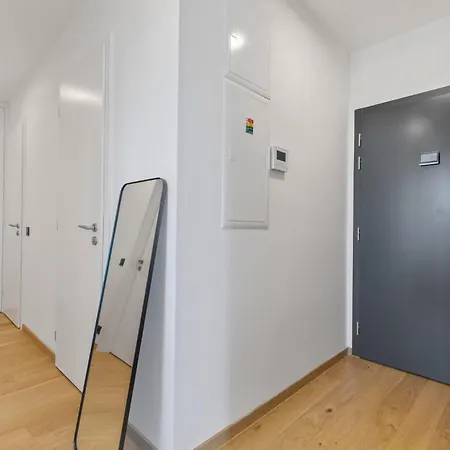 Lam Lakeside - Ac - Free Parking Bratislava