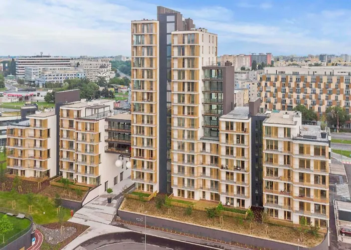 Lam Lakeside - Ac - Free Parking Apartment