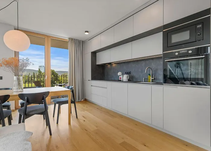 Lam Lakeside - Ac - Free Parking Pressburg