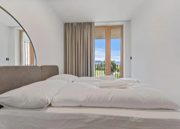 Apartment Lam Lakeside - Ac - Free Parking *