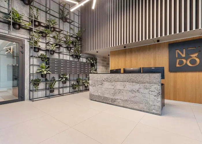 Lam Lakeside - Ac - Free Parking Apartment *