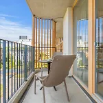 Lam Lakeside - Ac - Free Parking Apartamento *